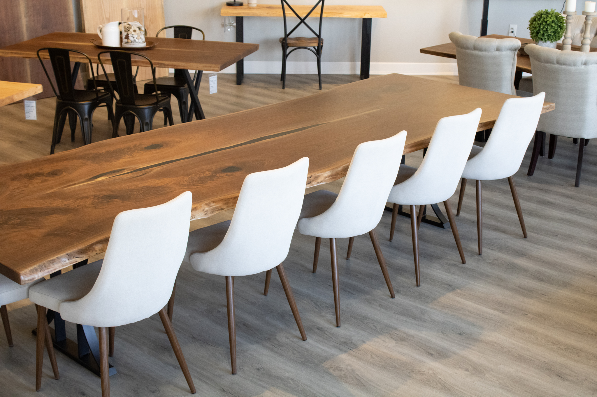 dining room tables for 12