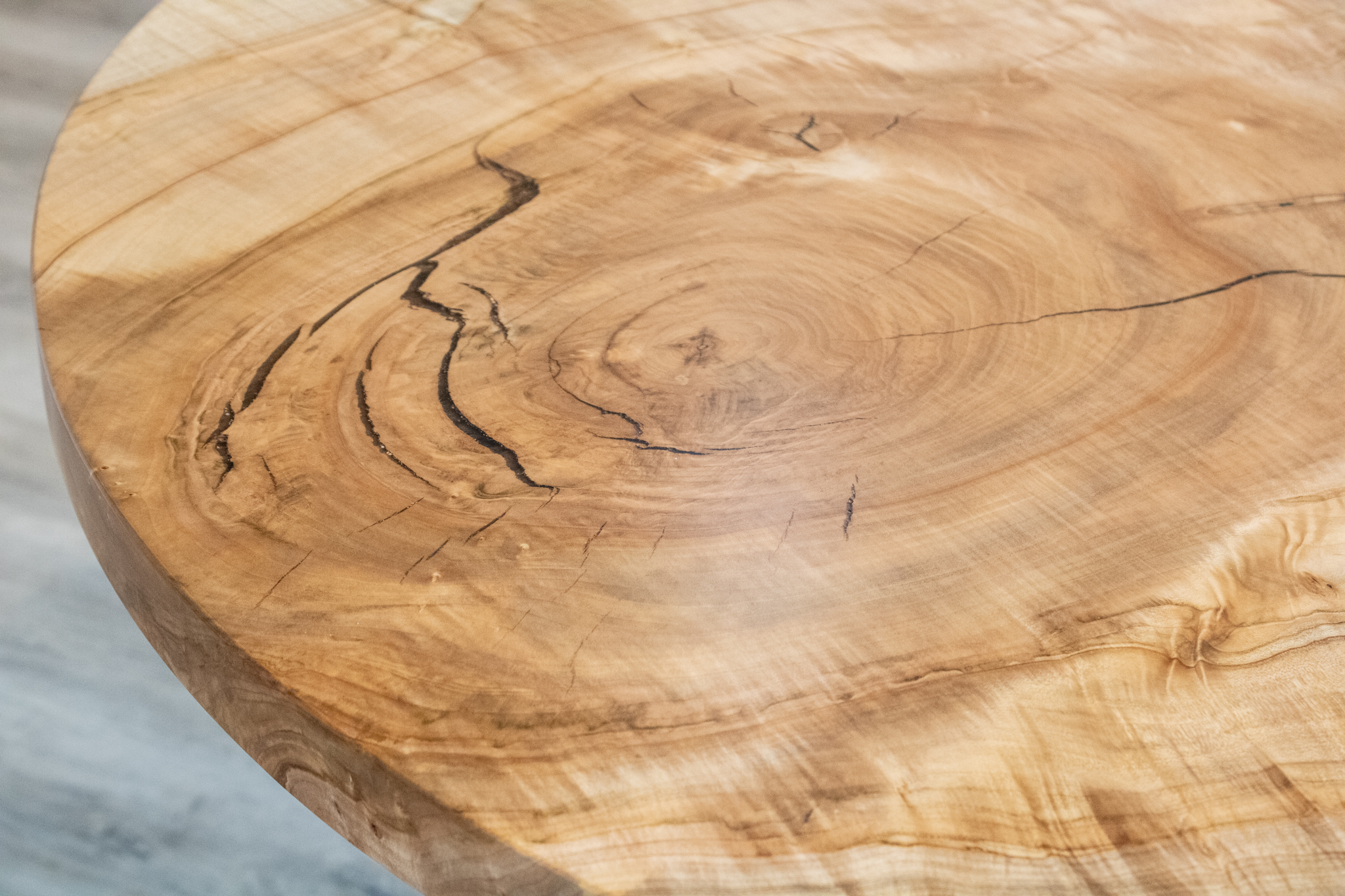 Round Maple Dining Table<br>Highbanks Series – 3.5′ - thumbnail 5
